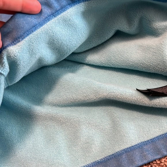 North Face XS quarter zip - Picture 4 of 7